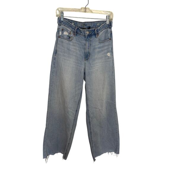 American Eagle Super High Rise Baggy Wide Leg Distressed Denim Jeans Sz 4 - Picture 1 of 6